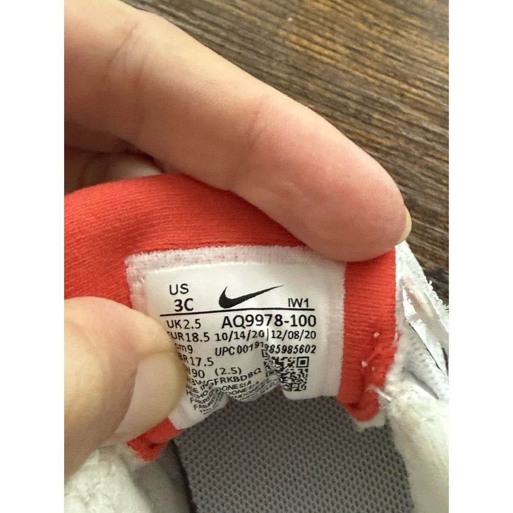 NIKE Team Hustle D8 Just Do It Shoes White #AQ9978-100 Infant/Toddler Sz 3c